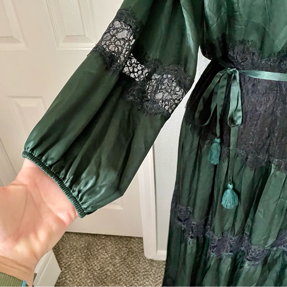 Johnny Was Emerald Green 100% Silk Maxi Dress Black Lace Accents Sz Large Belt - Picture 5 of 15